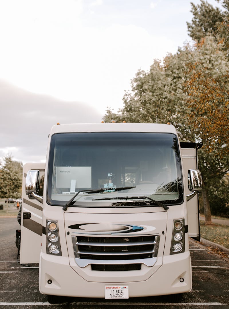 Tips for driving an RV for the first time - THOR Industries