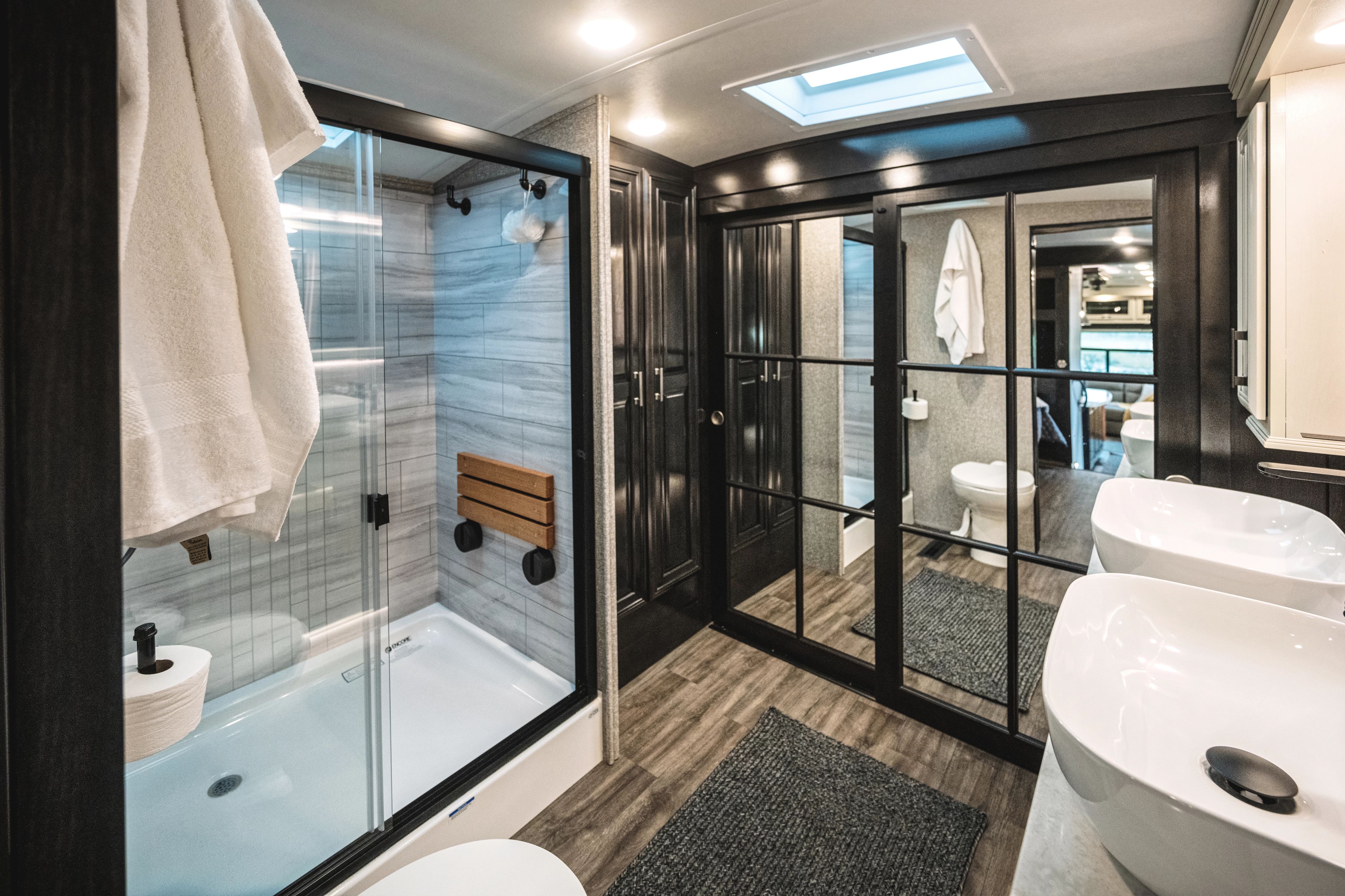 The bathroom inside a Jayco Pinnacle Fifth Wheel RV