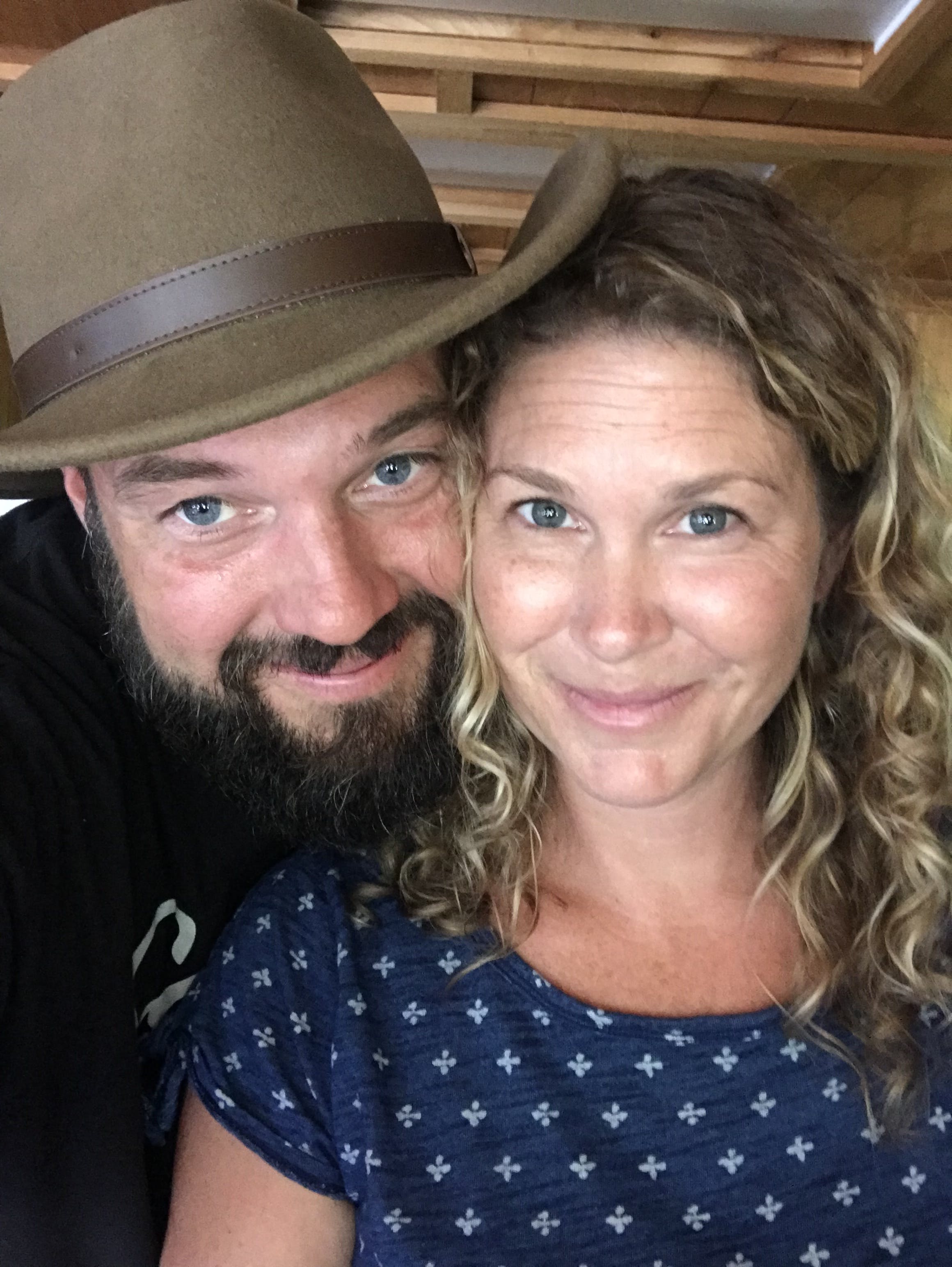 A head shot of Jeremy and Stephanie Puglisi posed next to each other. 
