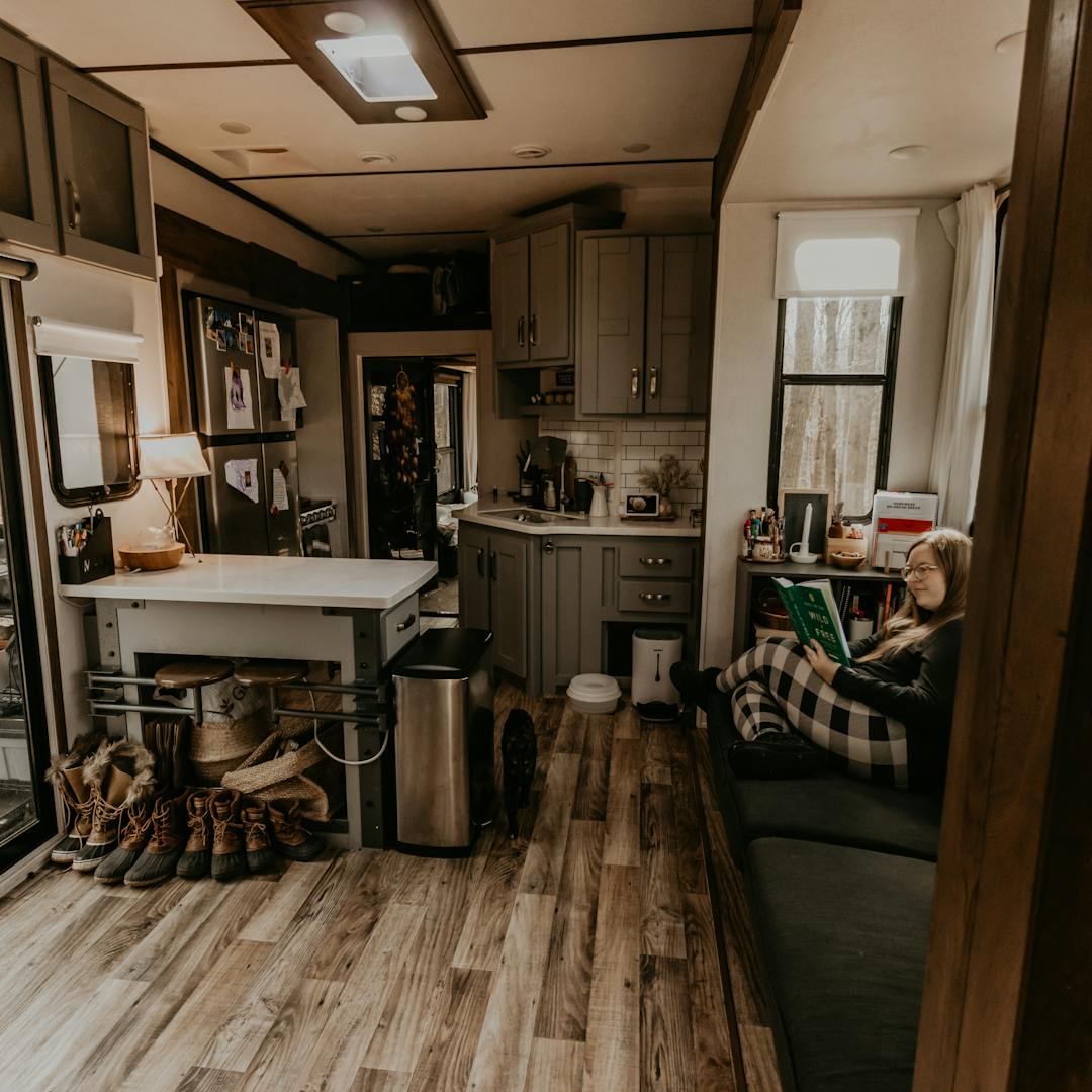 Cottage Core Rv How To Decorate Your RV to Feel Like Home - THOR Industries