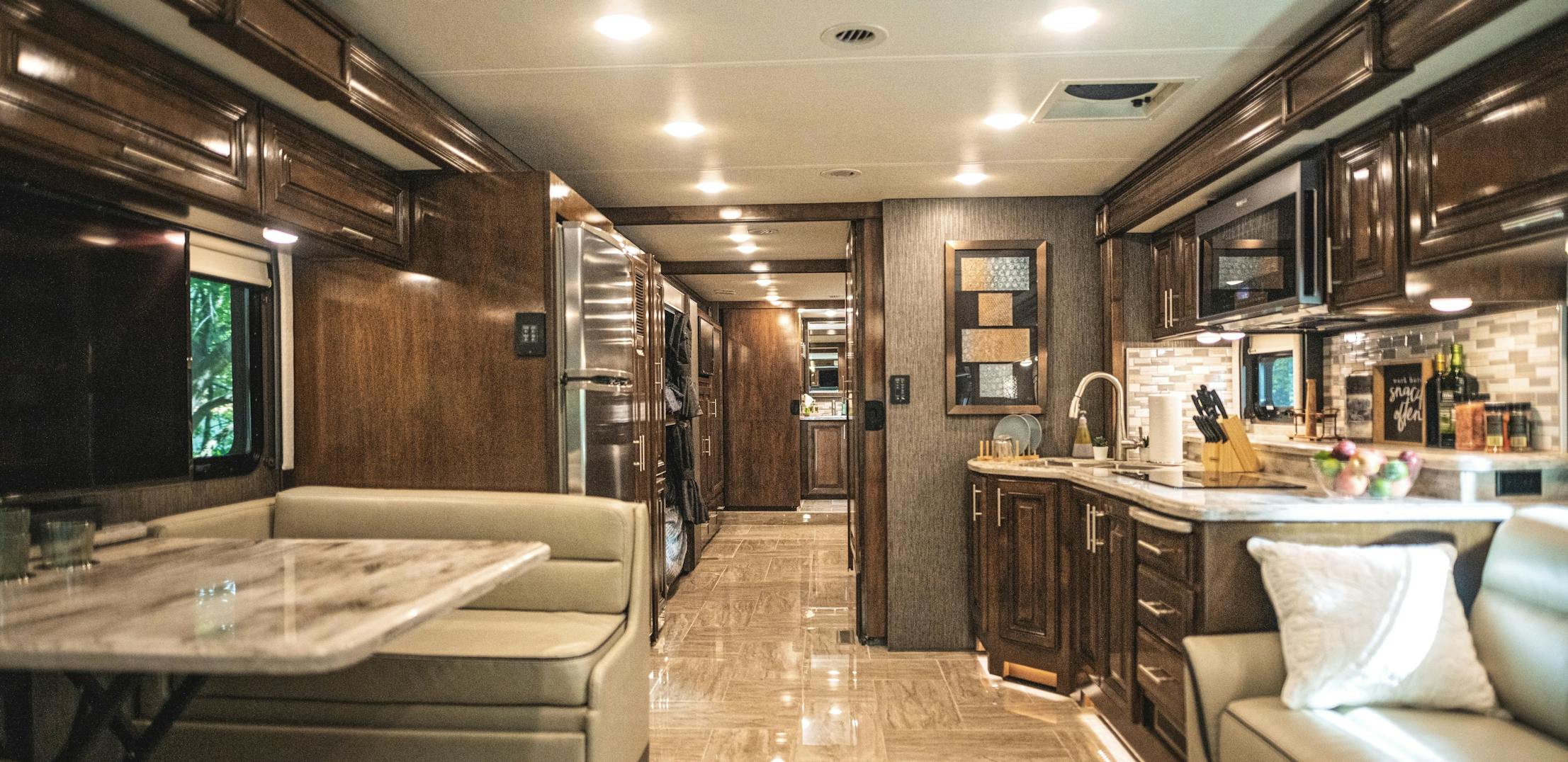What Is a Class A Motorhome and What Do They Offer? - THOR Industries