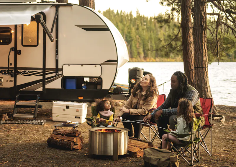 Basic Rvs User-Friendly Best RVs for Beginners - THOR Industries