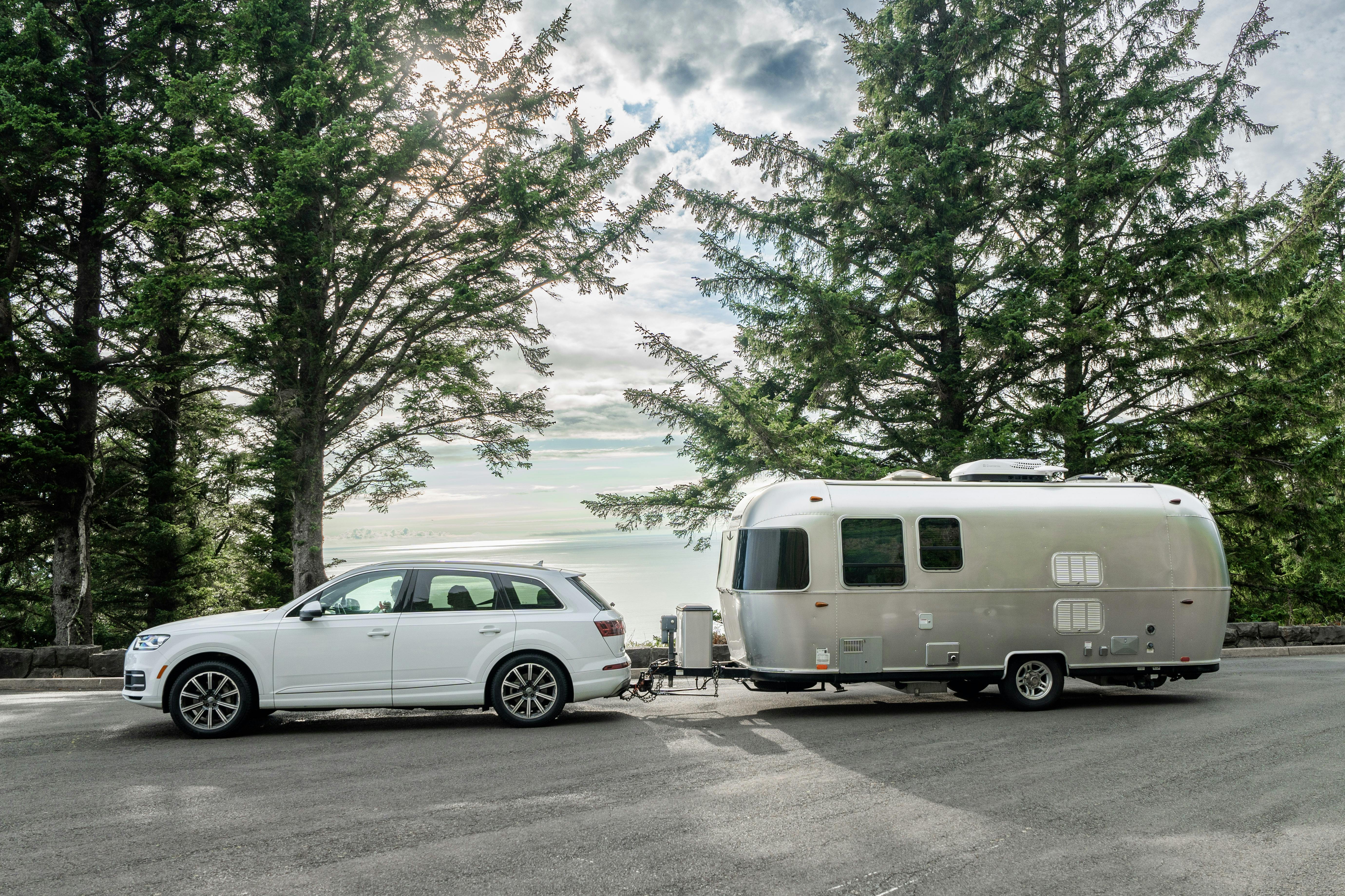 Kristen Dobie's Airstream travel trailer parked in front of the ocean on the Oregon Coast Highway.