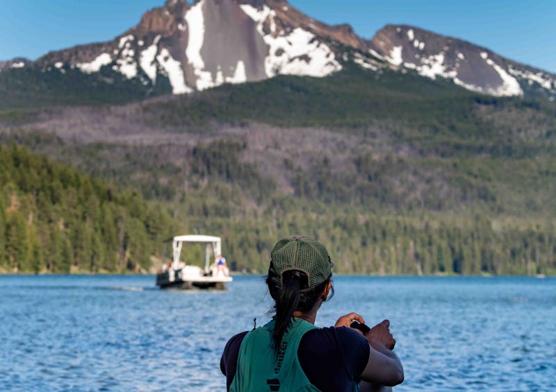 Dani Reyes-Acosta looking at Mt. Thielsen in Umpqua National Forest.