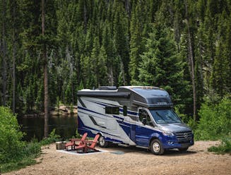 A Tiffin Wayfarer class C motorhome boondocking in Colorado.