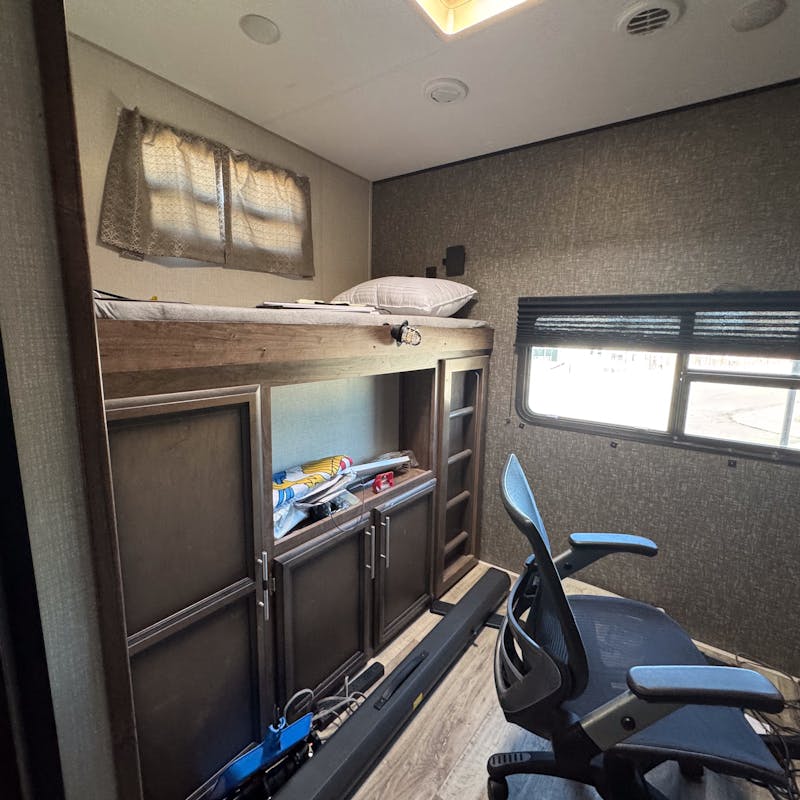 the bunkroom / office in Sherise's RV
