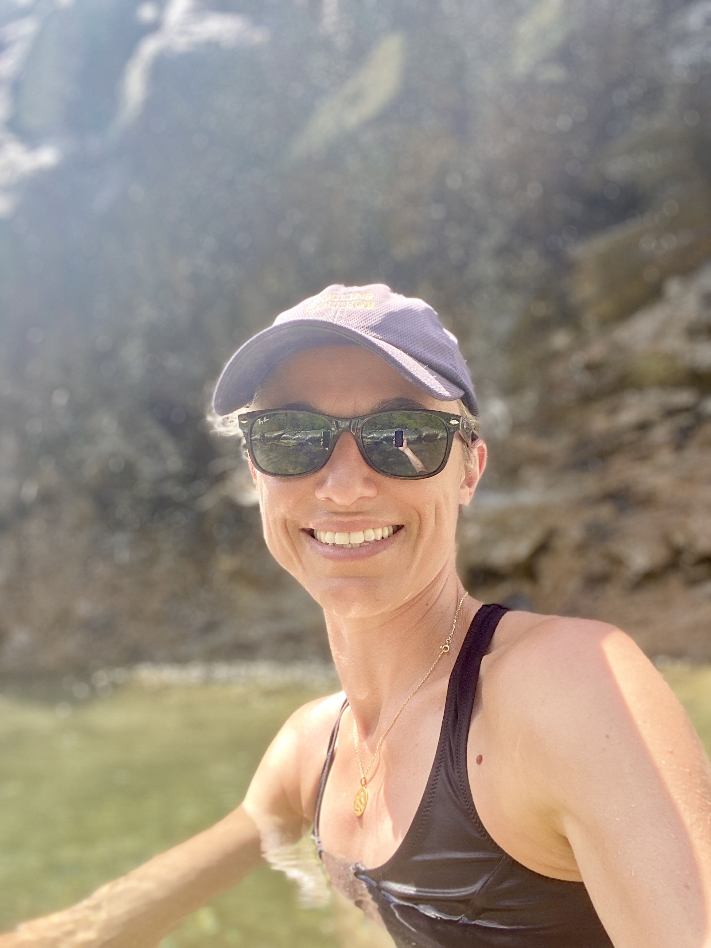 LAURA GEORGIEFF headshot