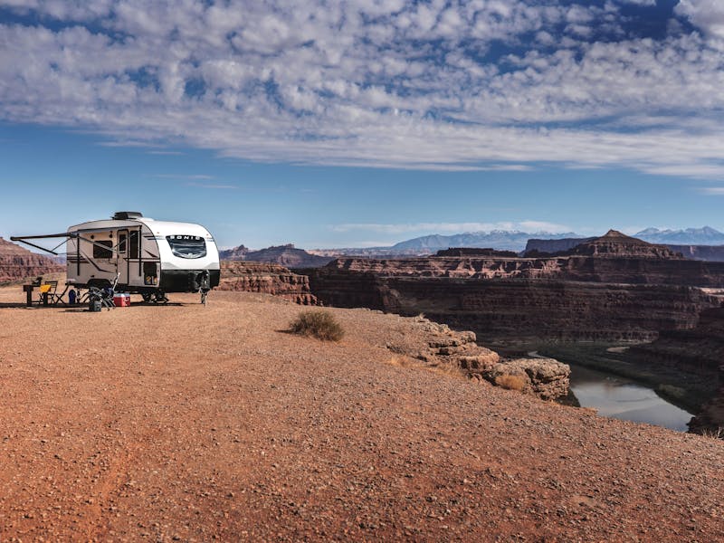 A sonic travel trailer at an overlook in Utah
