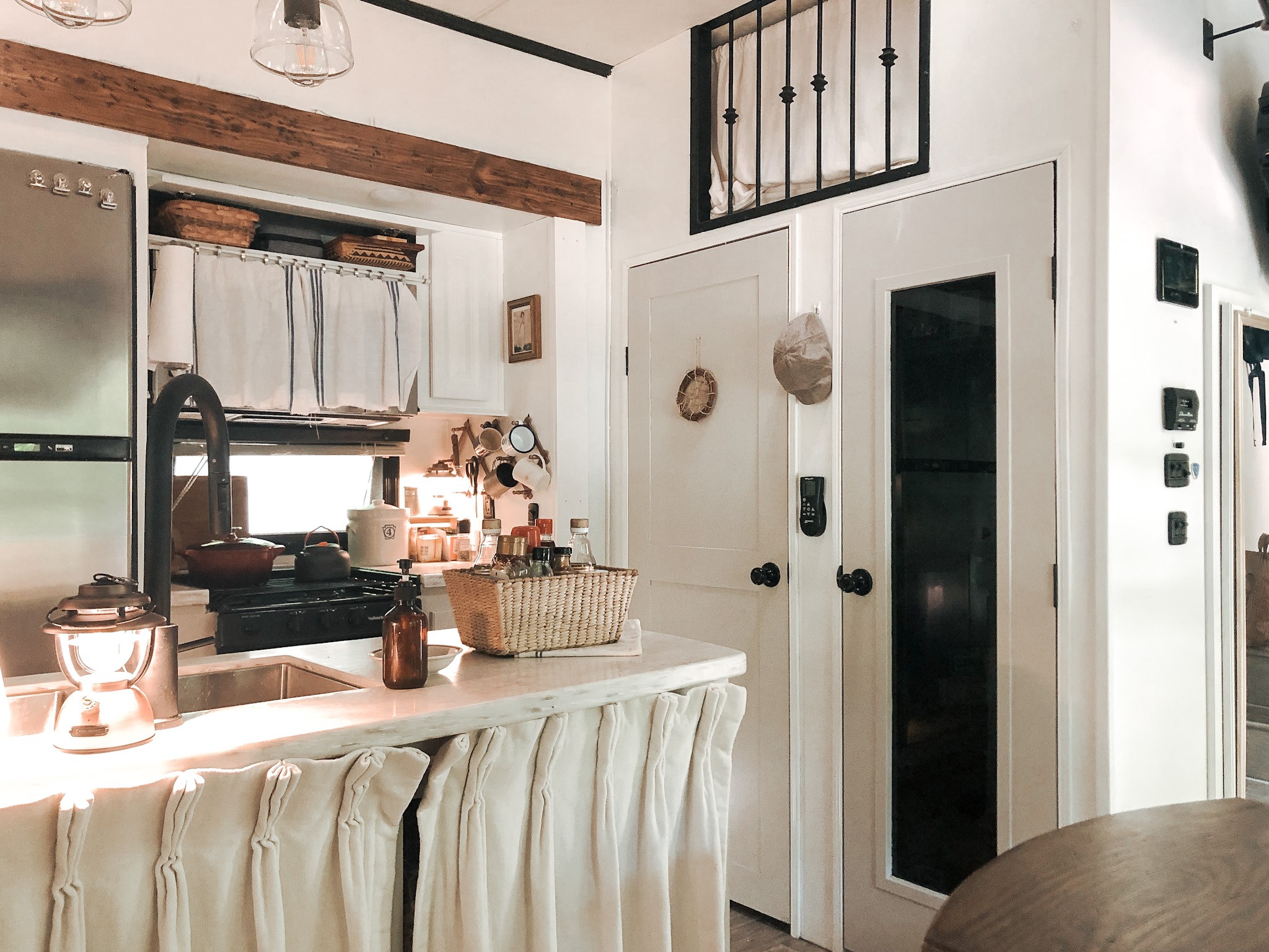 Bibi BARRINGER's kitchen in her RV