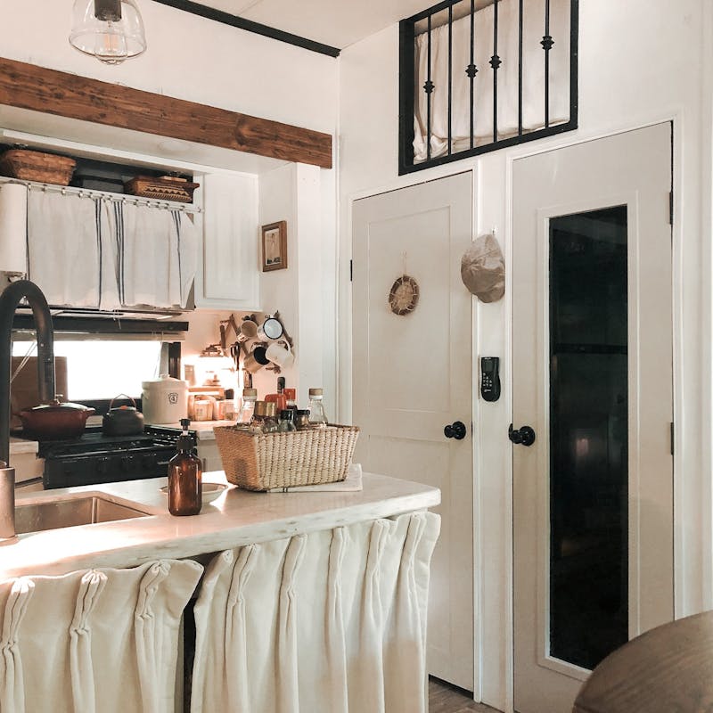 Bibi BARRINGER's kitchen in her RV