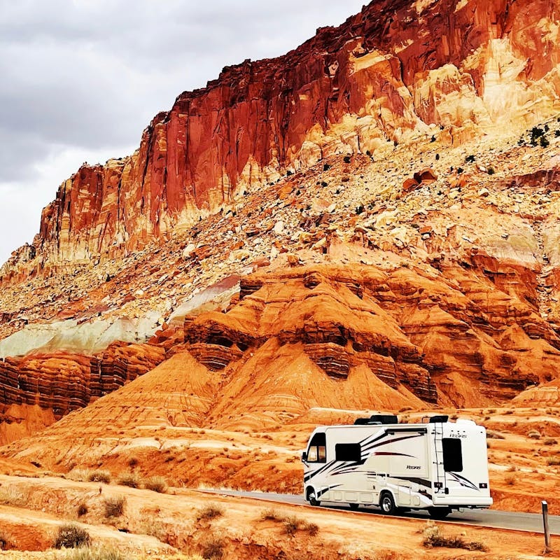 Brenda Huynh & Tiger Doan's Thor Motor Coach Vegas driving down the road