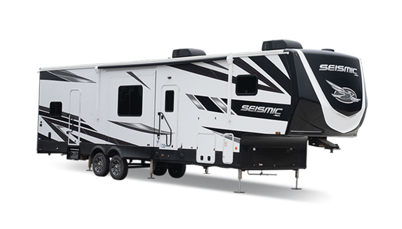 heartland travel trailer toy hauler