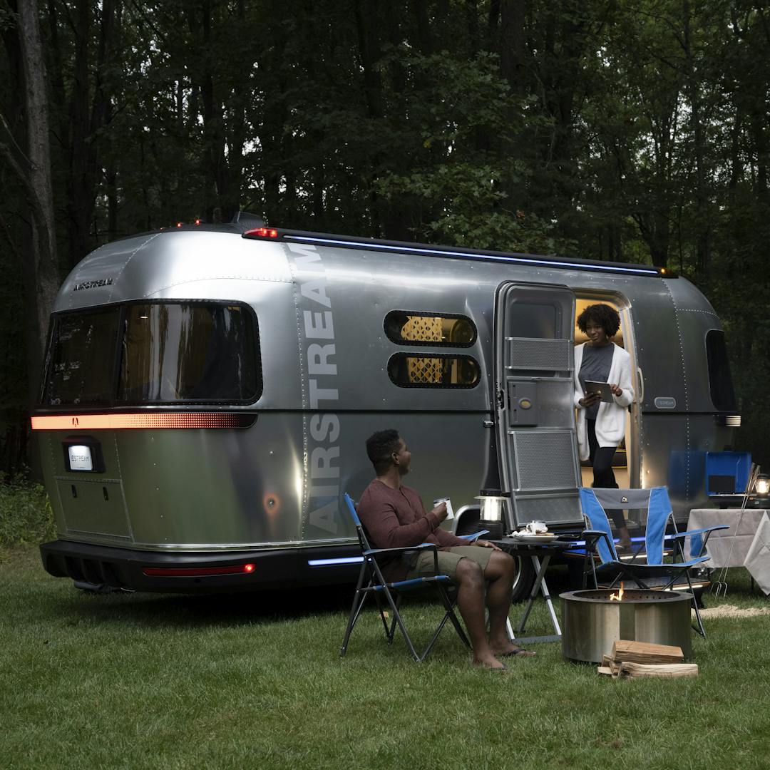 Meet the eStream - THOR Industries