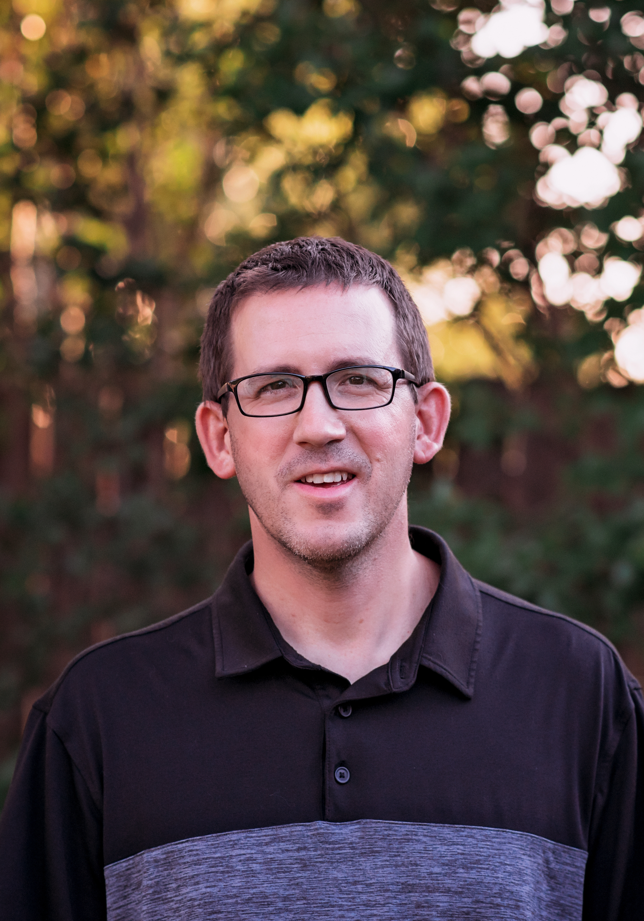 Jason Takacs headshot